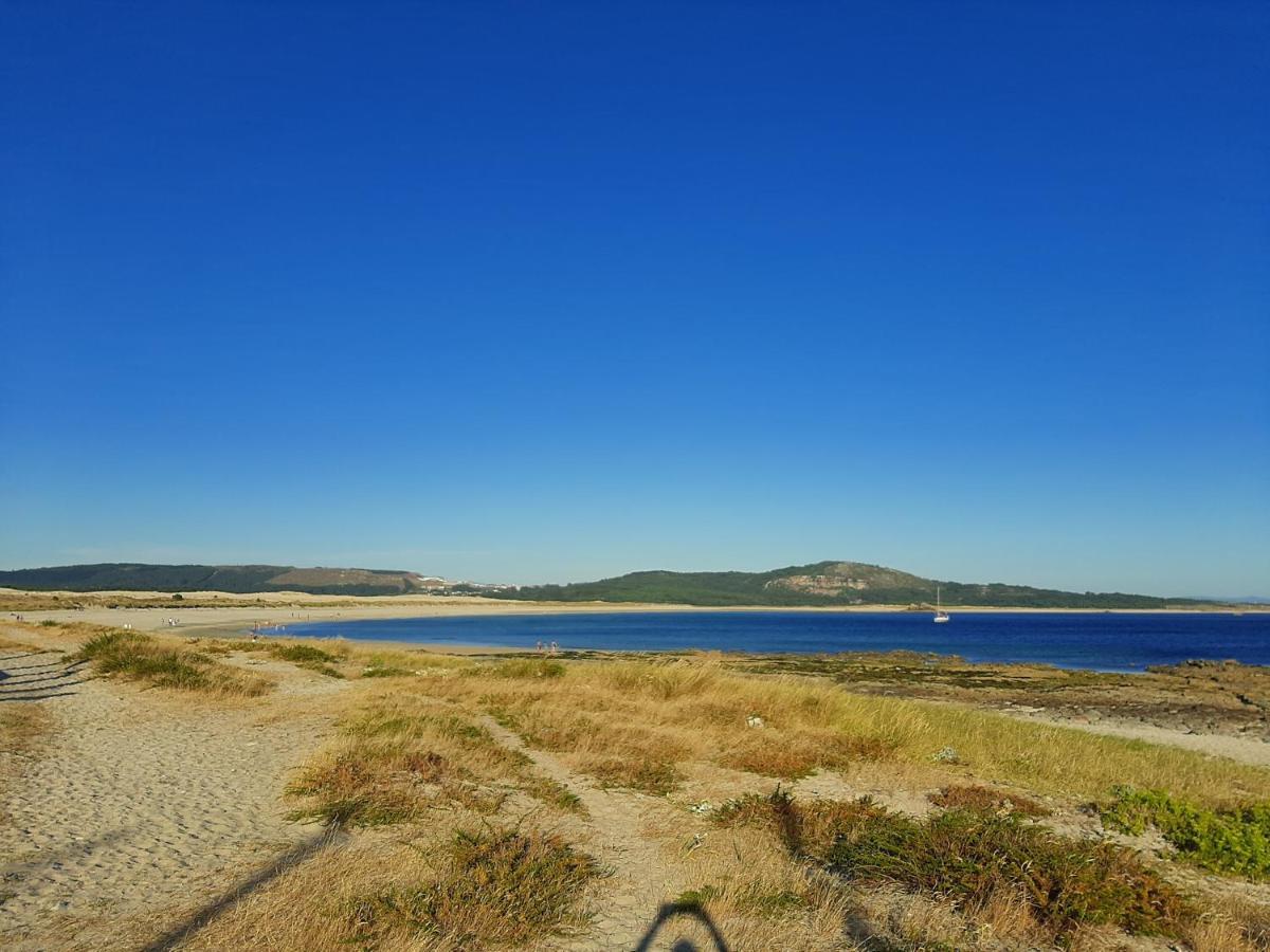 Dunas De Corrubedo Ribeira Exterior photo